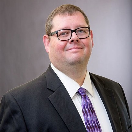 Headshot of James Ringold 