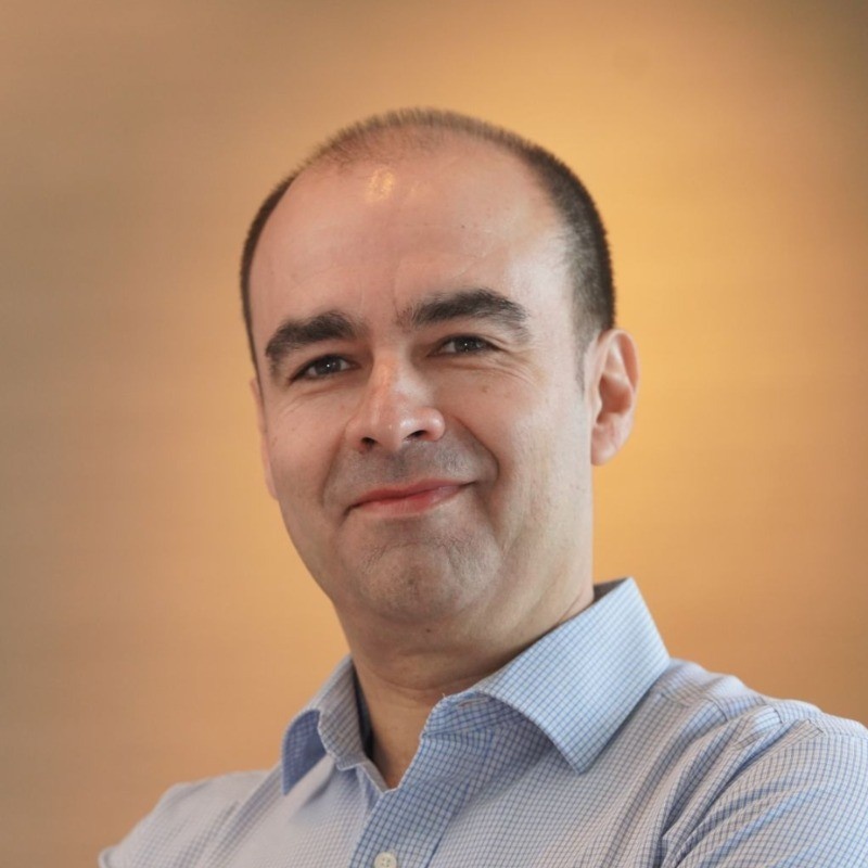 Cristian Encina Headshot